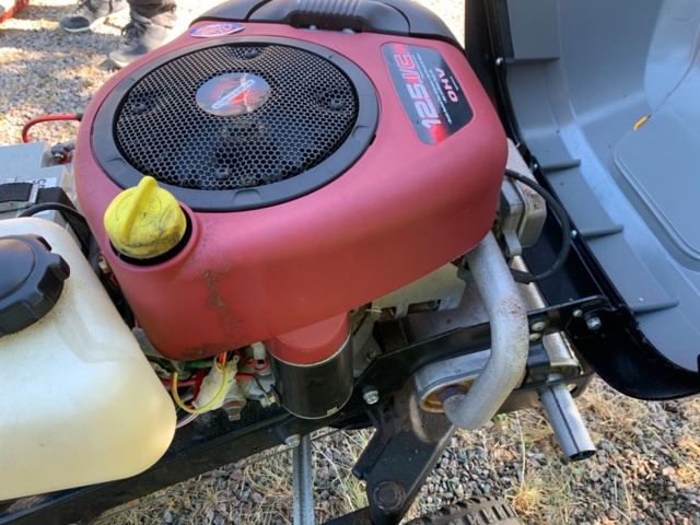 1035577-13 Åkgräsklippare Stiga Ready