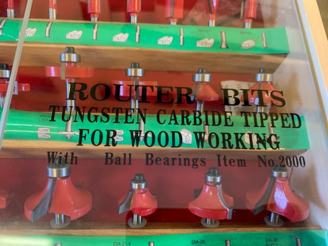 1035610-2 Milling kit for wood