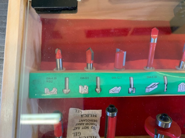 1035610-4 Milling kit for wood