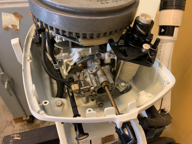 1035613-5 Boat engine Johnson 6 hp rep. object