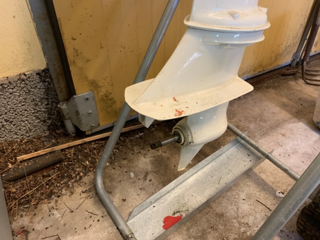 1035613-9 Boat engine Johnson 6 hp rep. object