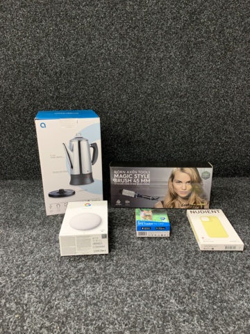 1057877-6 Sortiment med hemelektronik