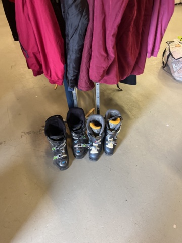 1038853-4 Stock incl. Parts of interior design from Second Hand Butik