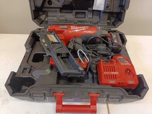 929271-2 Body nail gun Milwaukee M18 FFN