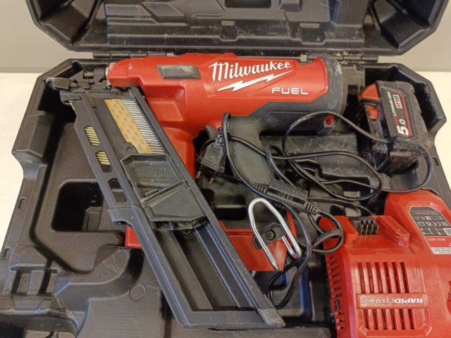 929271-3 Body nail gun Milwaukee M18 FFN