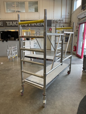 996446-2 2 pcs Altrex RS Tower rolling stand narrow