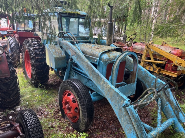 897395-2 Fordson Super power major with leech loader