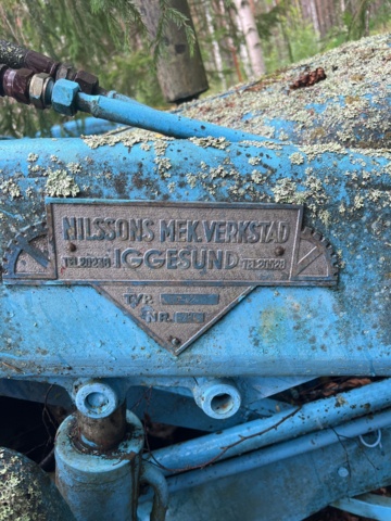 897395-8 Fordson Super power major with leech loader