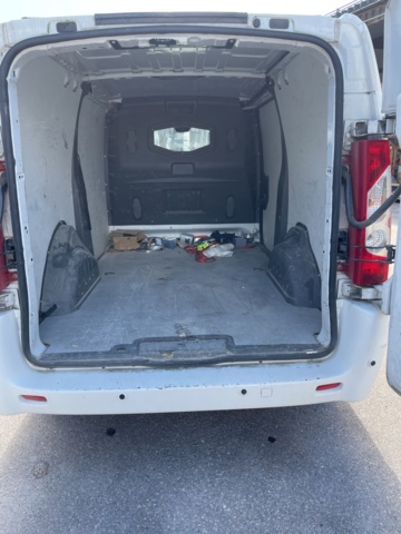 1059842-10 Citroën Jumpy Van 2.0 HDi Automatic, 163hp, 2015