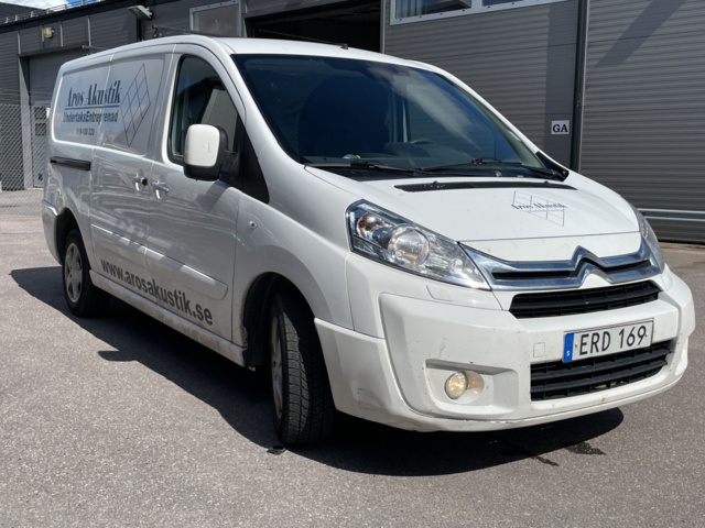 1059842-19 Citroën Jumpy Van 2.0 HDi Automatic, 163hp, 2015