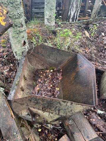 897394-6 Volvo T25 with a front loader brave