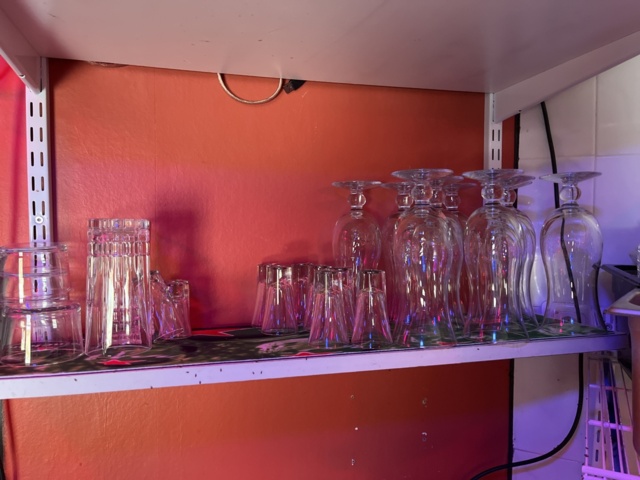 1038855-22 Restaurang inventarier / Utemöbler från bar