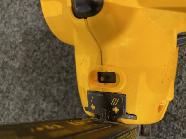 996501-18 Dewalt tool kit