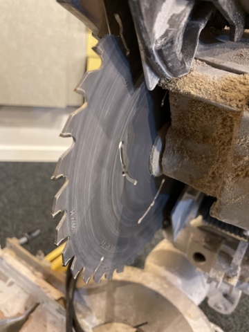 996501-25 Dewalt tool kit