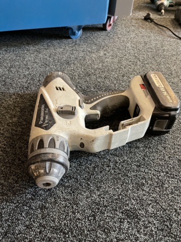 996504-12 Panasonic tool kit