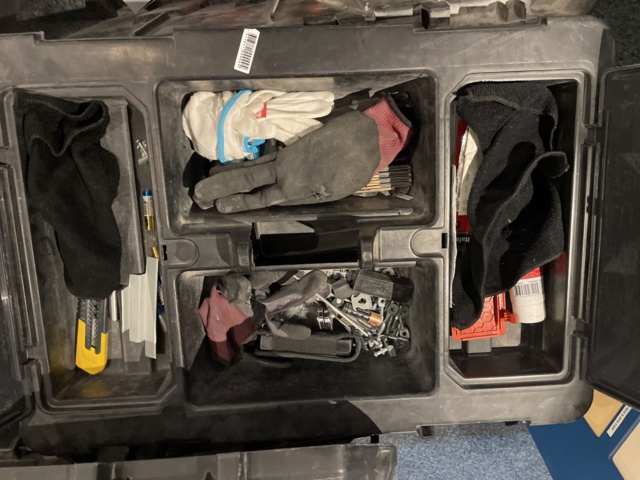 996503-2 Stanley tool carts and tool bag