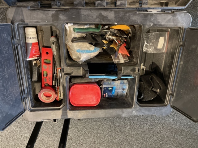 996503-5 Stanley tool carts and tool bag