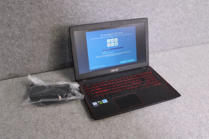 1038920-11 Asus Laptop Gaming computer