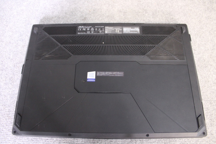 1038918-9 Asus Laptop Gaming computer