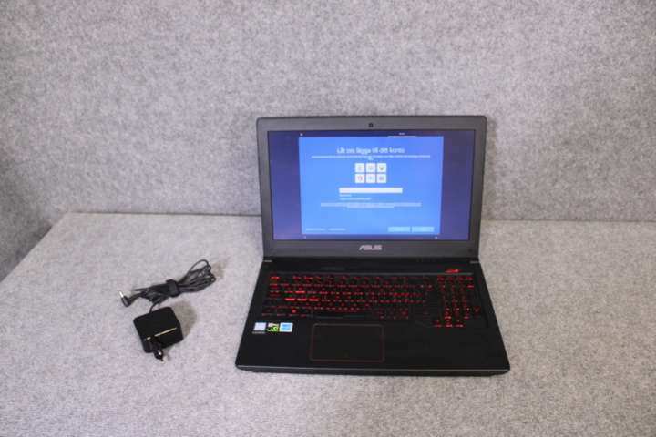 1038918-1 Asus Laptop Gaming computer