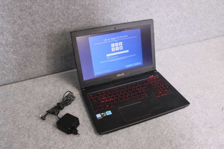 1038918-3 Asus Laptop Gaming computer