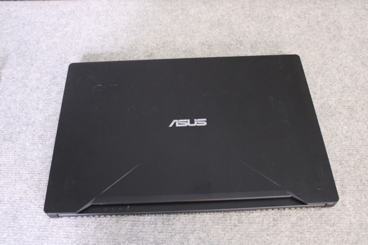 1038918-11 Asus Laptop Gaming computer