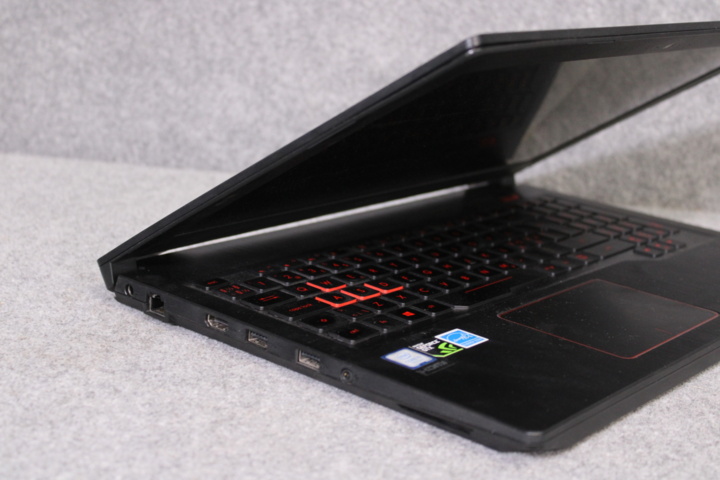 1038918-13 Asus Laptop Gaming computer