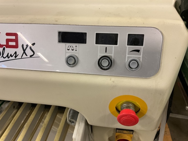 1046177-4 Packaging machine automac Elixa