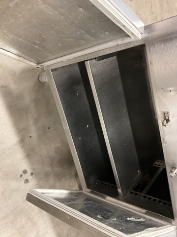 1046180-4 Refrigerator with three doors