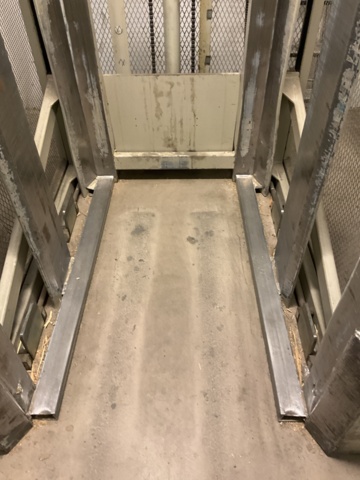 1001651-6 BT Pallomat with control cabinet