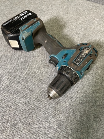 996514-60 Makita tool kit