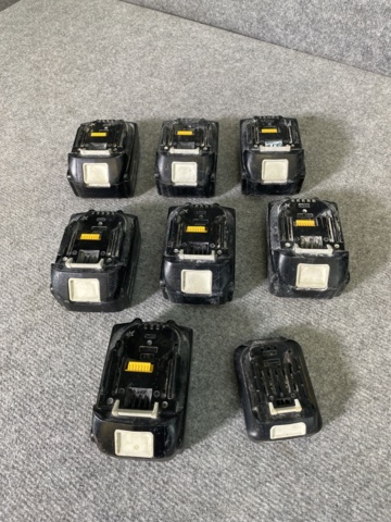 996514-74 Makita tool kit