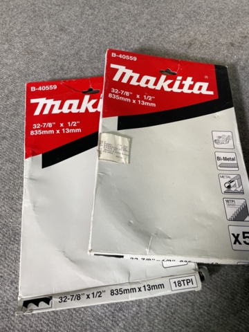 996514-81 Makita tool kit
