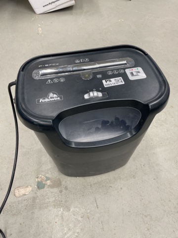 996518-1 Fellowes shredder