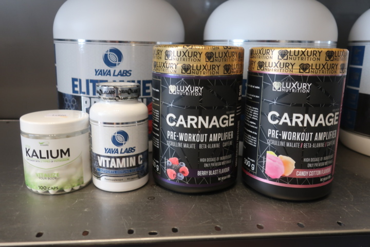 1029524-2 Training package #15 - Protein, PWO, Carb loader etc. YAVA Labs/Luxury Nutrition