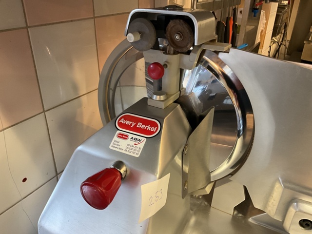 1046253-8 Shearing machine Avery Berkel ABW300SM