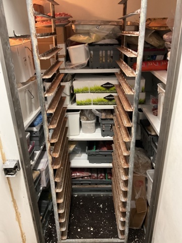 1046255-3 Porkka freezer with built-in compressor