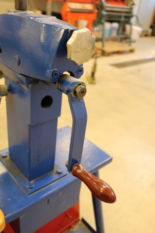 998684-11 Manual sickle machine