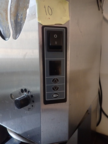 1031283-2 Coffee maker, grinder, 2 thermoses