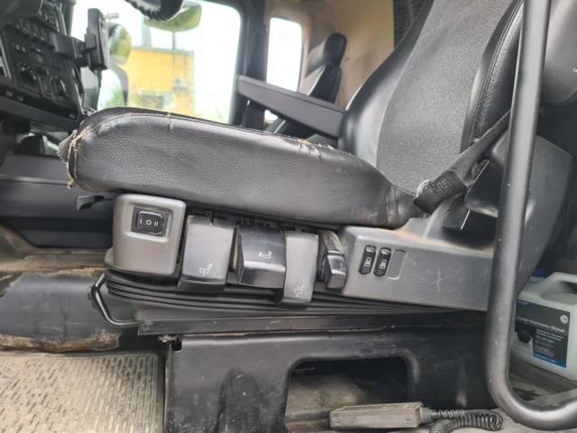 1062827-25 Scania R480 6x4 12.7 Automatic, 480hp, 2009