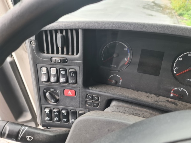 1062827-29 Scania R480 6x4 12.7 Automatic, 480hp, 2009
