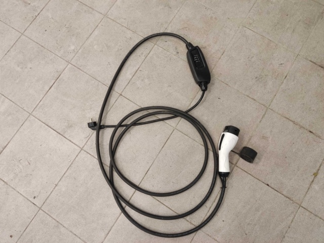 1062828-12 Inzile PRO4 sähköpakettiauto (Kuopio)