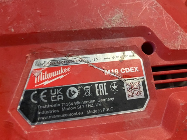1062904-3 Milwaukee M18 CHX hammer drill with dust extraction