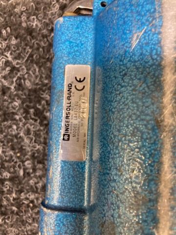 1045677-2 Pop rivet guns Ingersoll Rand LA437-EU and Hymair