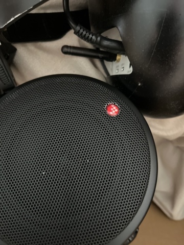 1038984-3 Speakers / sound system