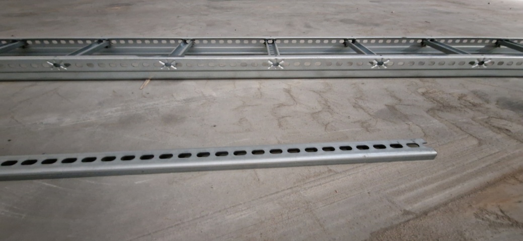 1063293-1 Set - 300 meters cable ladder 200mm