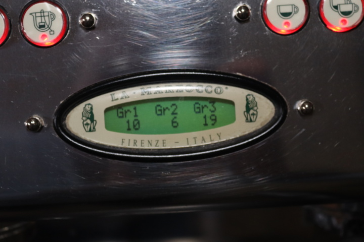 1063394-4 La Marzocco FB80 3 group, Espresso machine.