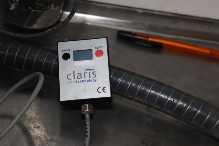 1063394-10 La Marzocco FB80 3 group, Espresso machine.