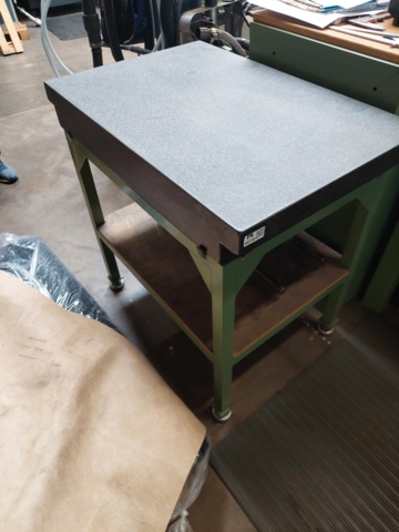 883100-1 Diabase table 92 x 60