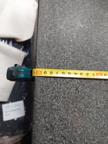 883100-6 Diabase table 92 x 60